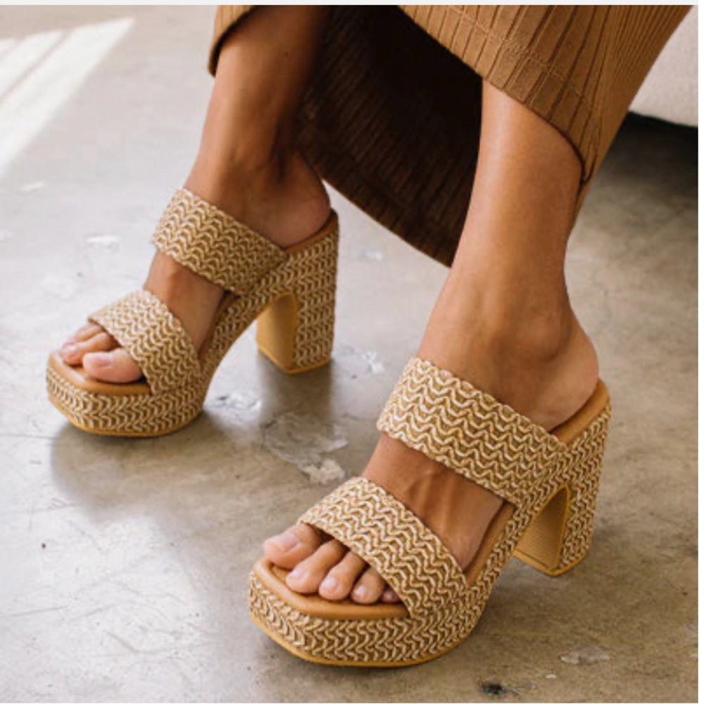 Beach by Mattise Gem Platform Slide